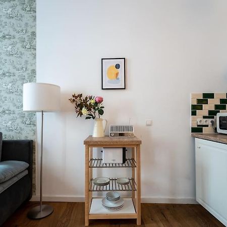 Sleek 1Br Flat Near Center By Hm Apartment Viena Exterior foto